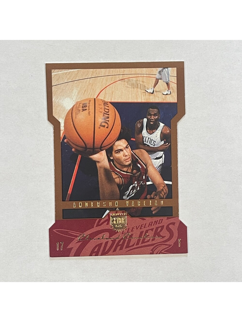 2004-05 Fleer Skybox LE #105 Anderson Varejao Die-Cut Cleveland Cavaliers Card